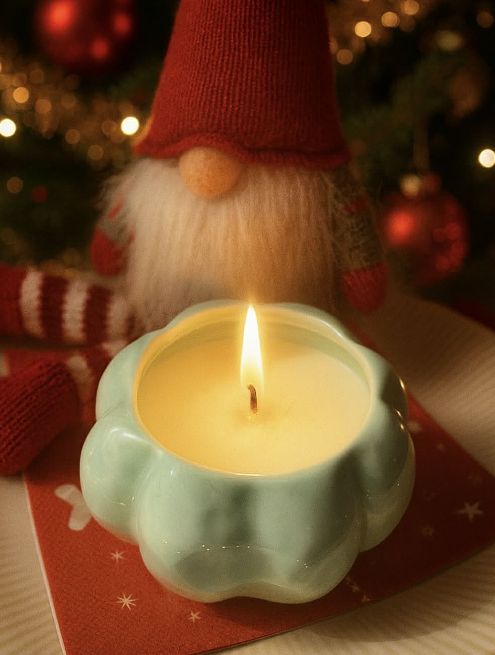 Szantálfa-cédrus kerámiában zöld