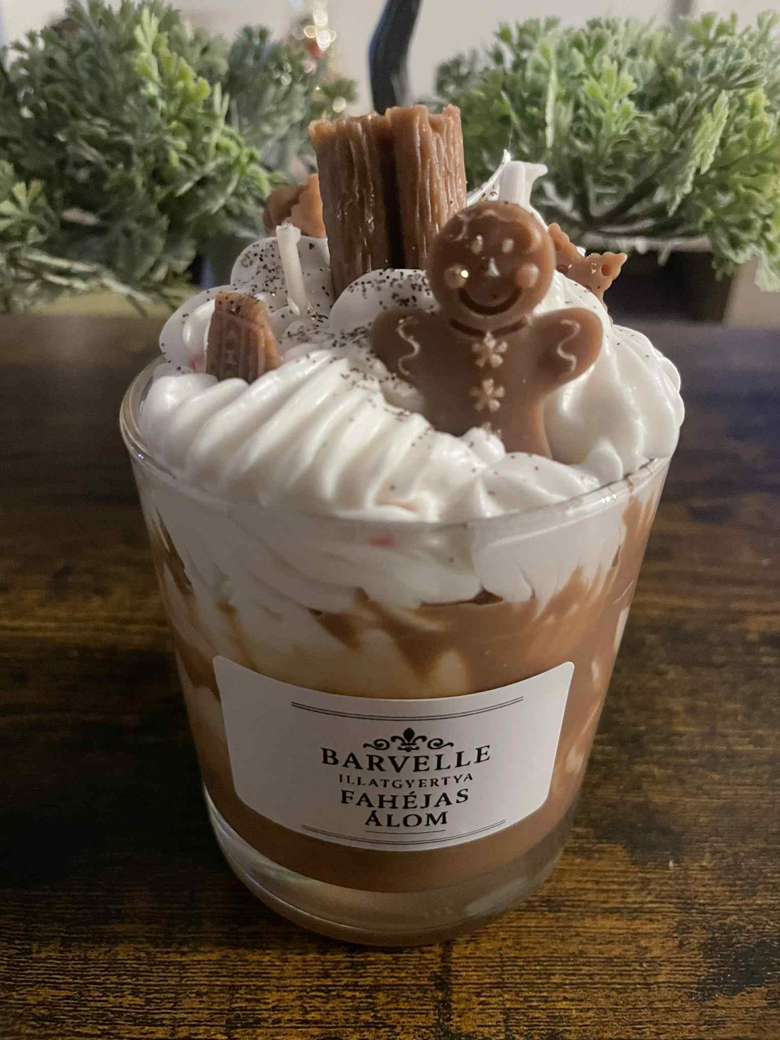 Fahéjas álom desszertgyertya